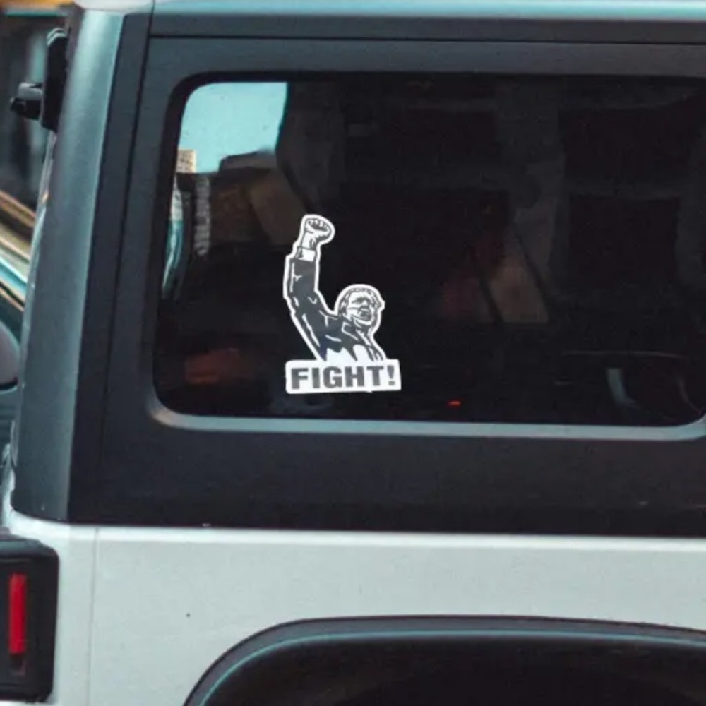 3/$25 Trump Vinyl Decal Sticker Raised Fist “Fight!” - Picture 5 of 7